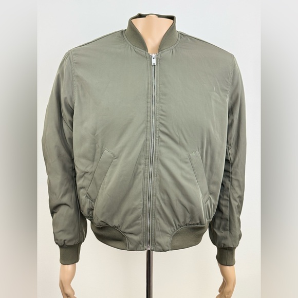 H&M Other - H&M Divided Insulated Bomber Jacket Men's EUR Size Medium, Military Olive Green